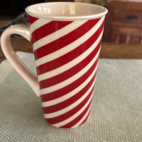 Christmas Starbucks mug - Picture 3 of 5